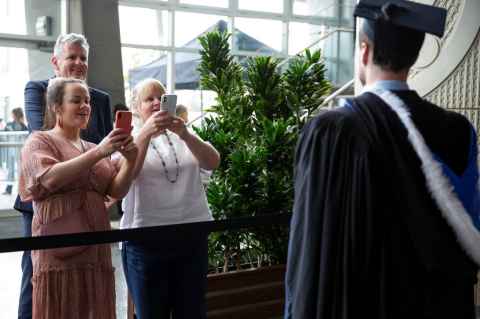 Ceremony 1: Science, photographer Elise Manahan