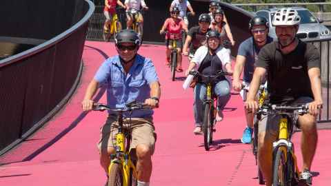 University staff participate in the Aotearoa Bike Challenge