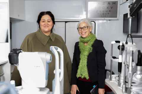 Governor-General Dame Cindy Kiro and Vice-Chancellor Professor Dawn Freshwater at the official launch of the Vision Bus Aotearoa on 10 June 2022.