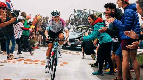 Ella Wyllie at Tour de France Femmes