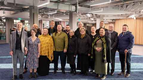 Waipapa Taumata Rau leaders joined with Ngāti Whātua Ōrākei in the blessing of Building 201. Back row (from left): CJ Gilbert, Te Aroha Grace, Robbie Paora, Kaumatua Temepara Morehu, Michael Steedman. Front row (from left): Professor Robert Greenberg (Dean of Arts), Adrienne Cleland (Director of Operations), Marama Royal (Chair Ngāti Whātua Ōrākei Trust), Paora Sharples, Charlotte Rudolph, Iritana Watene, Leah Harriman, Monique Maihi-Pihema, Professor Mark Barrow (Dean of EDSW), Wyllis Maihi