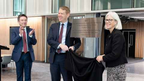Rt Hon Chris Hipkins opens the transformed Building 201 alongside Vice-Chancellor Professor Dawn Freshwater and Chief Property Officer Simon Neale.